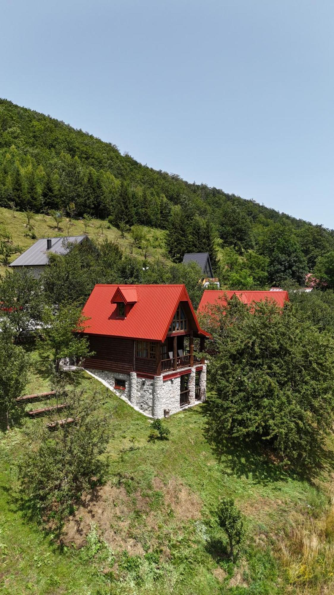Fern Farm Eco Resort Мойковац Экстерьер фото